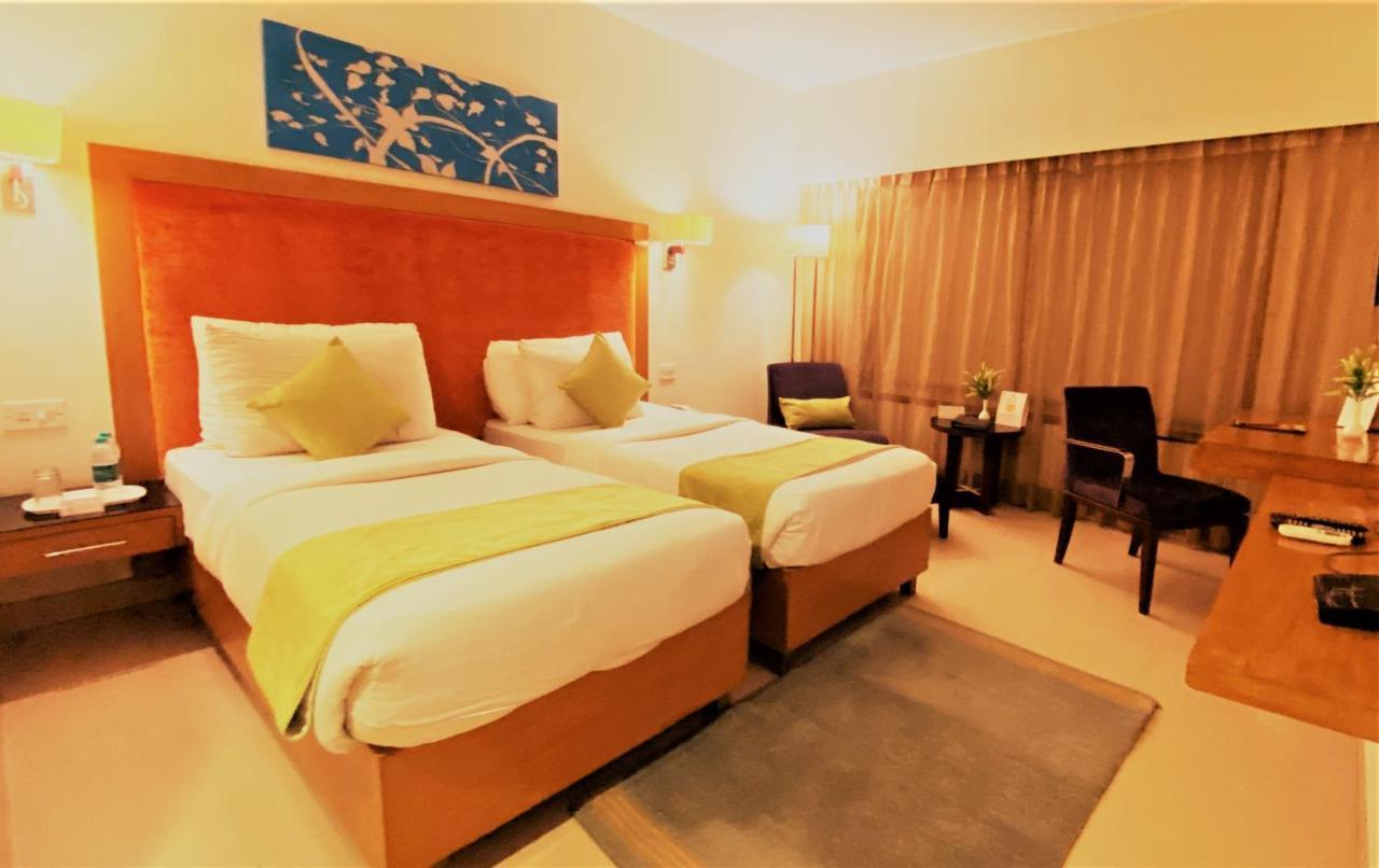 Gis Select Banjara Hill Hotel Hyderabad Ngoại thất bức ảnh