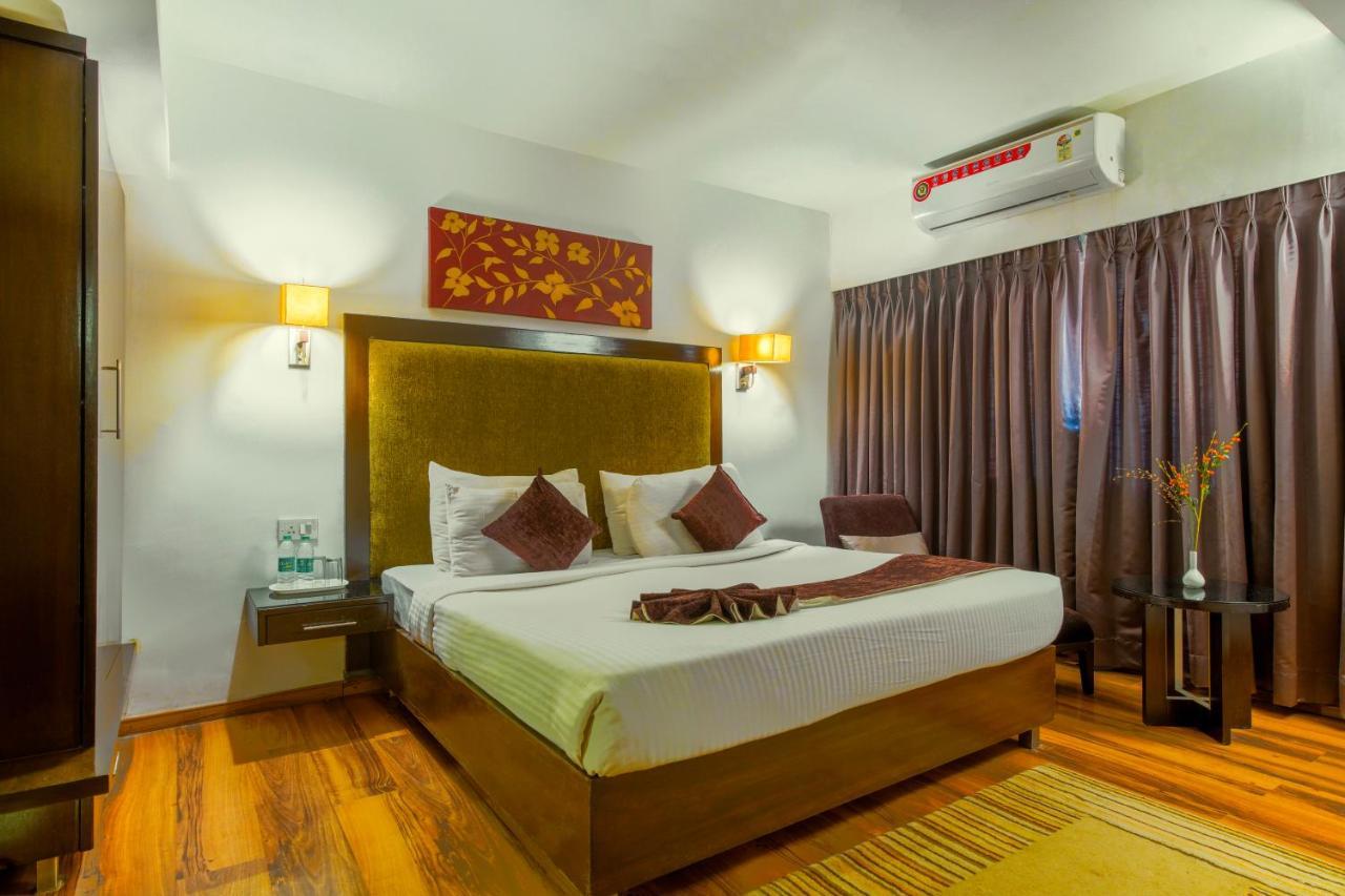 Gis Select Banjara Hill Hotel Hyderabad Ngoại thất bức ảnh