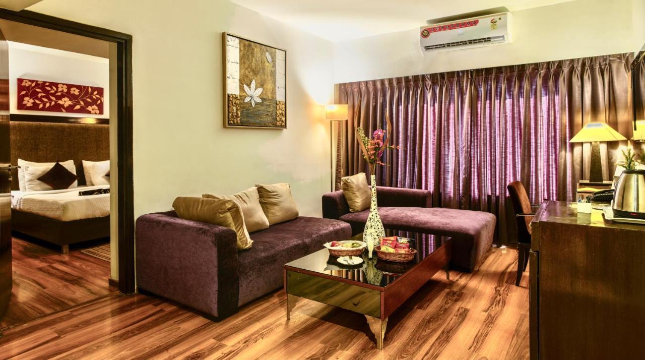 Gis Select Banjara Hill Hotel Hyderabad Ngoại thất bức ảnh