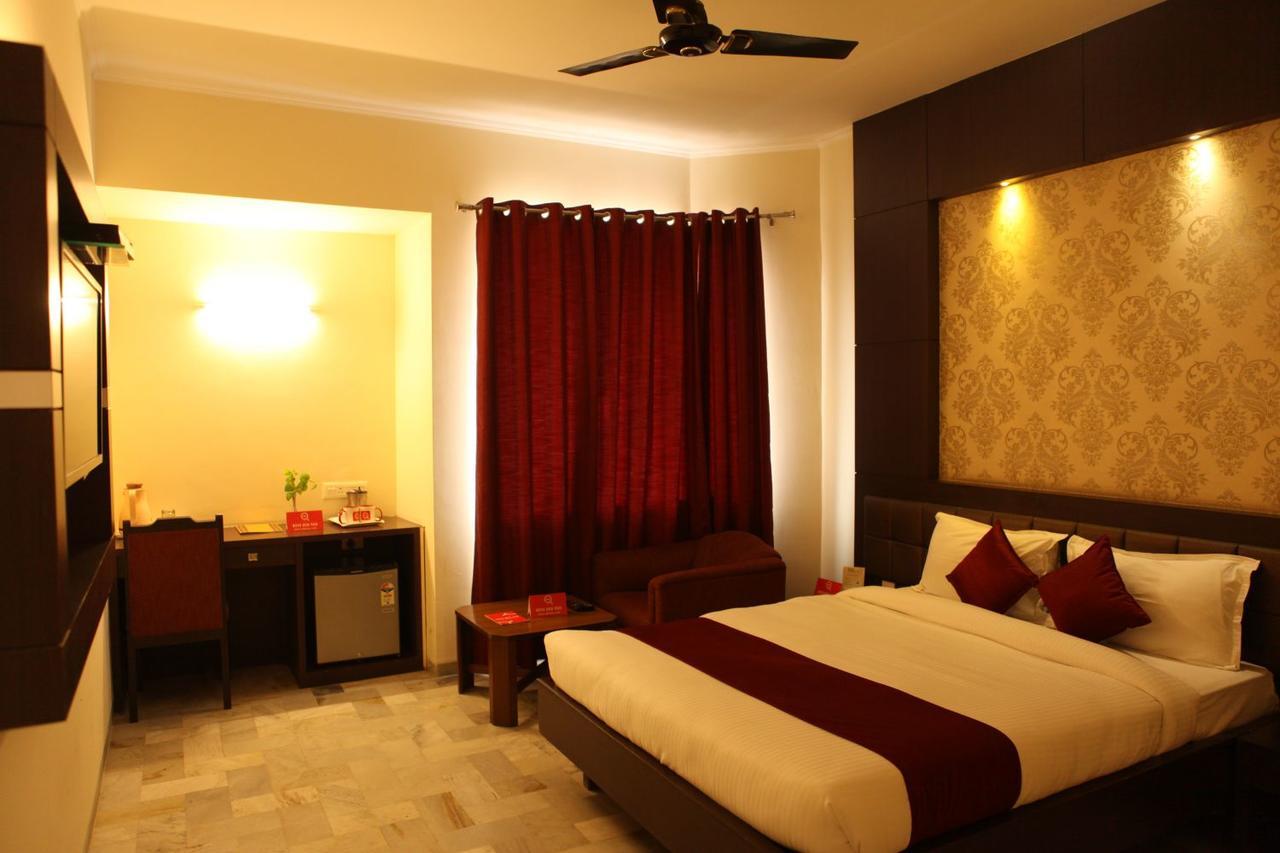 Gis Select Banjara Hill Hotel Hyderabad Ngoại thất bức ảnh