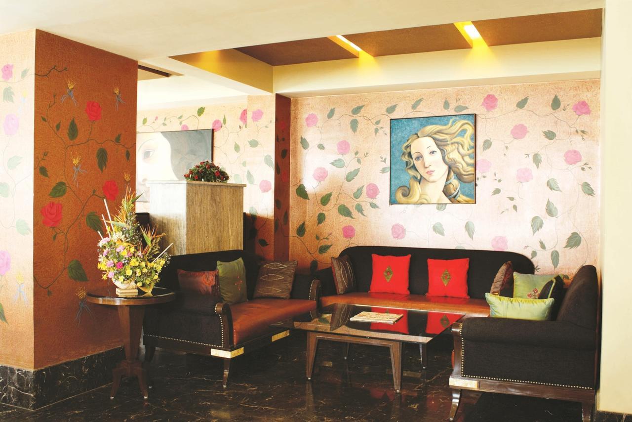 Gis Select Banjara Hill Hotel Hyderabad Ngoại thất bức ảnh